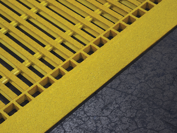 "F R P" Pultruded Grating Edge Ramp